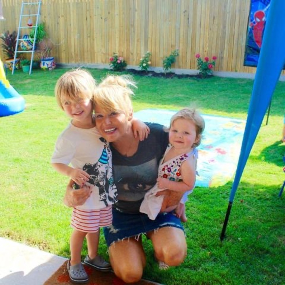 Meet your Posher, Toni